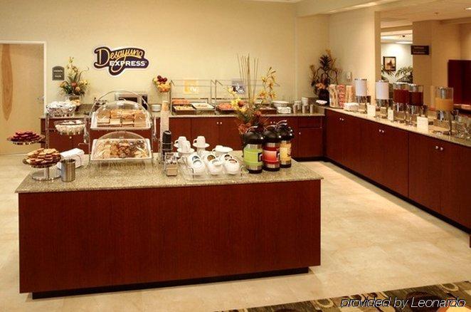Express & Monterrey Aeropuerto By Ihg 4* Apodaca