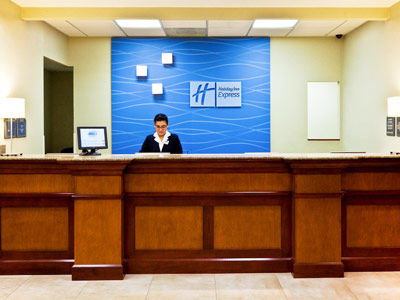 Hotel Express & Monterrey Aeropuerto By Ihg