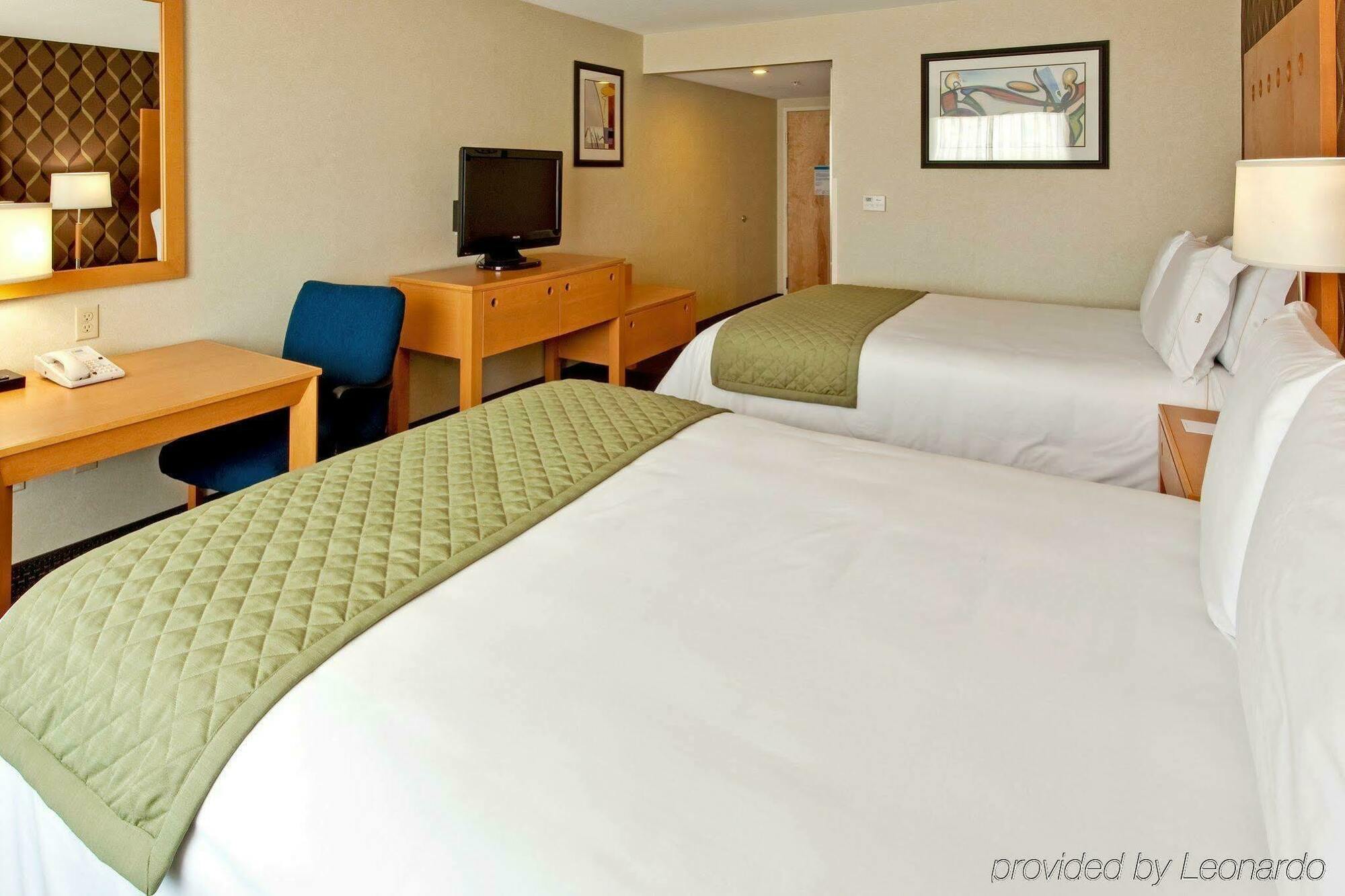 Express & Monterrey Aeropuerto By Ihg 4* Apodaca